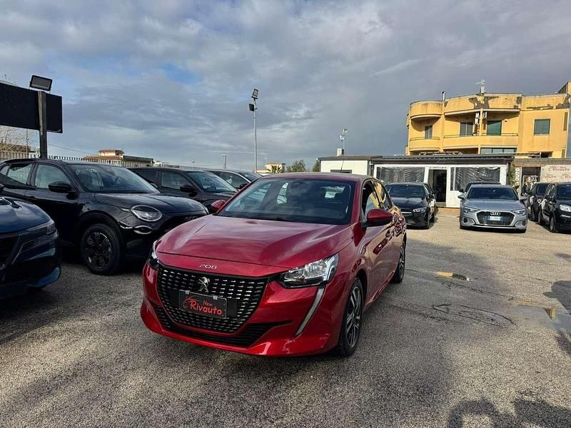 Usata Peugeot 208 Allure 101 CV (74 kW) 2020 Rosso Utilitaria