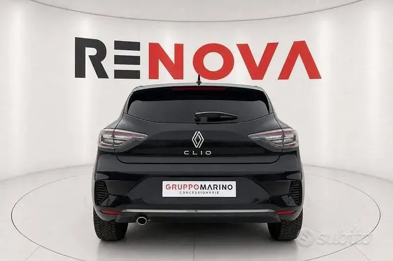Usata Renault Clio V Techno 90 CV (66 kW) 2025 Nero Berlina
