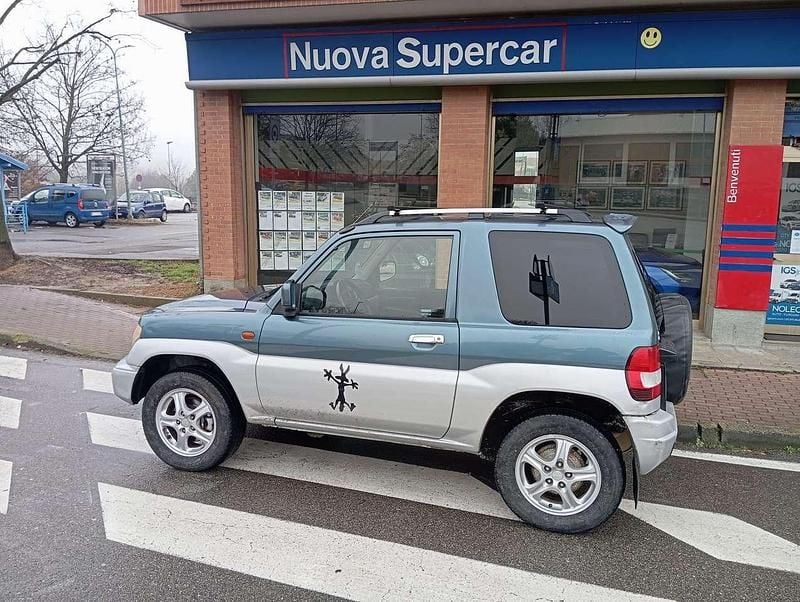 Usata Mitsubishi Pajero 114 CV (83 kW) 2005 Argento SUV