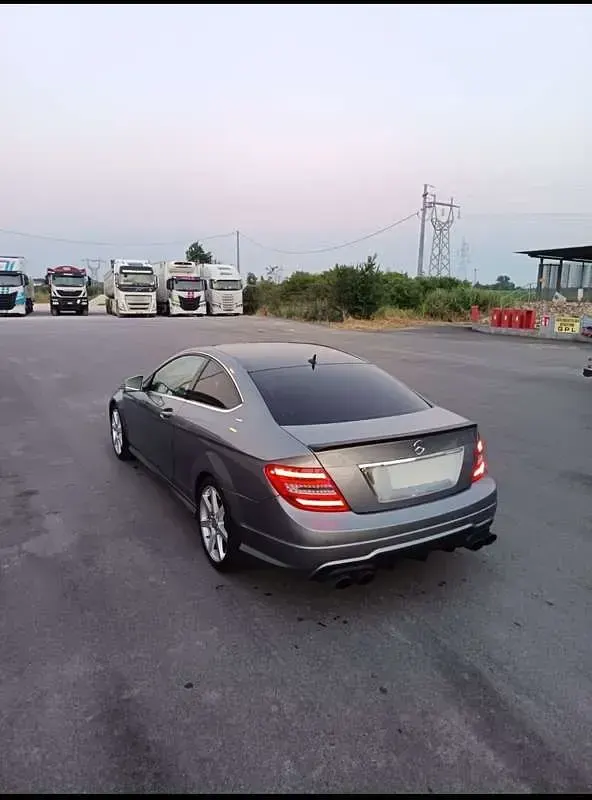 Usata Mercedes C220 Executive 170 CV (125 kW) 2015 Coupé