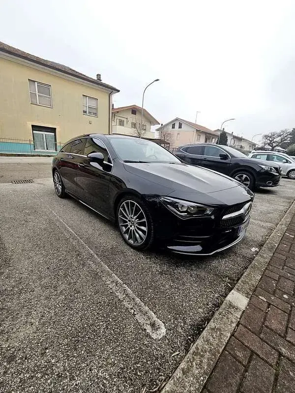 Usata Mercedes CLA250e Shooting Brake AMG Line Premium 224 CV (164 kW) 2020 Station wagon