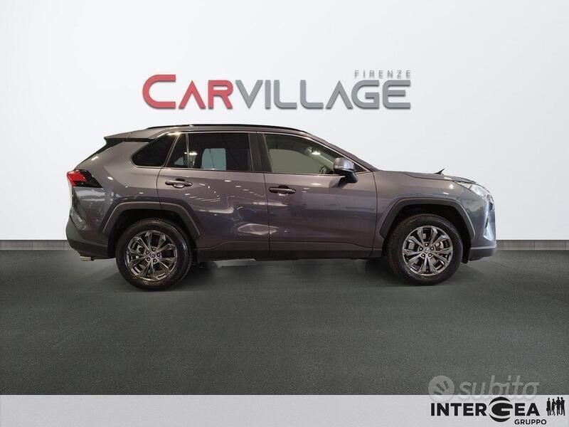 Usata Toyota RAV4 Hybrid Style 222 CV (163 kW) 2022 Other SUV