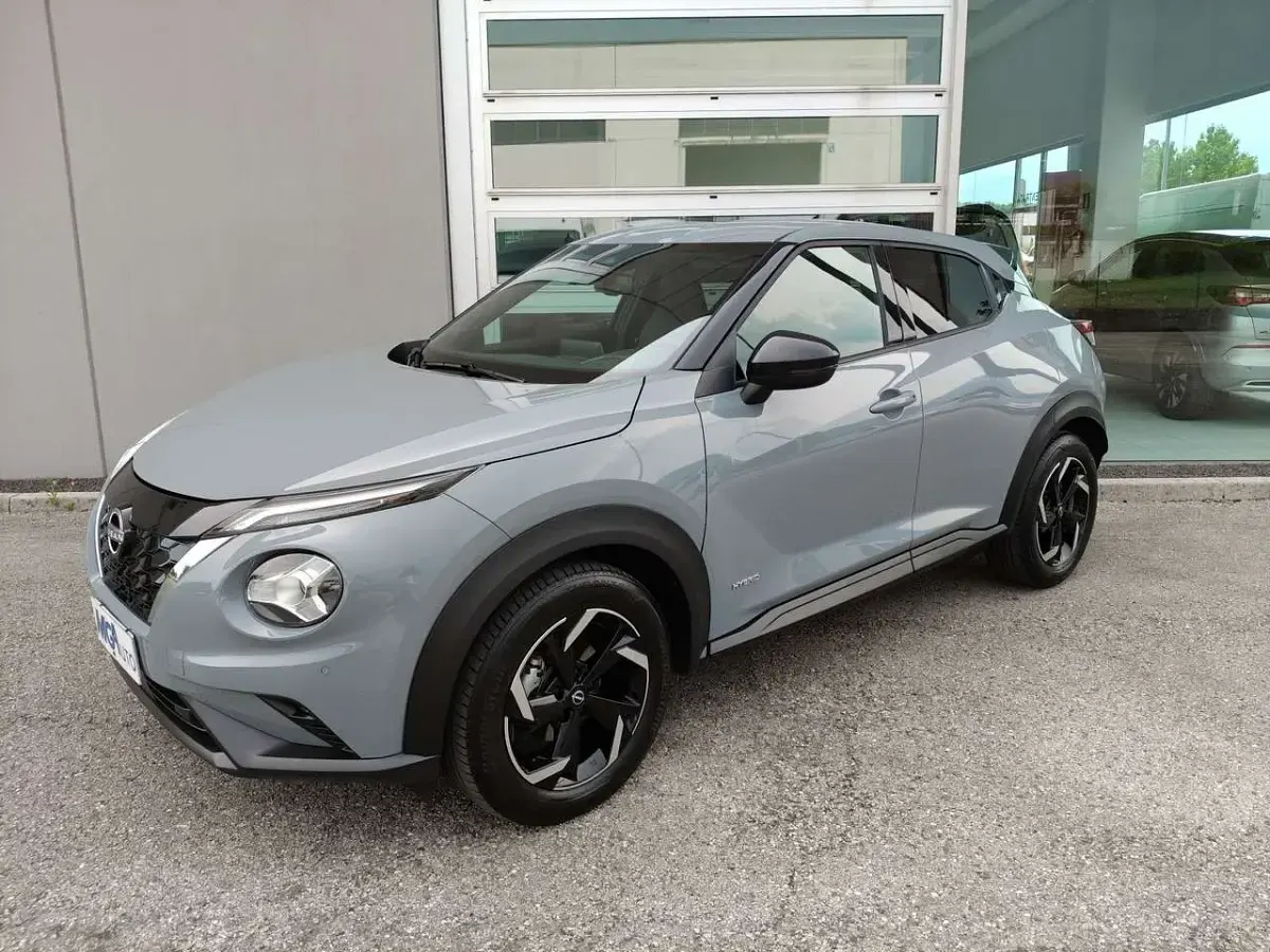 Usata Nissan Juke N-Connecta 94 CV (69 kW) 2023 Grigio SUV