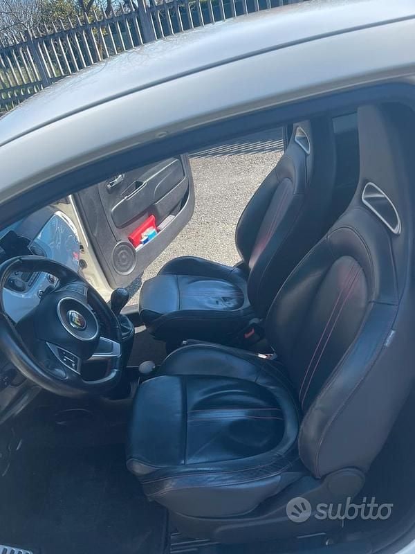 Usata Abarth 500 135 CV (99 kW) 2009 Bianco Berlina