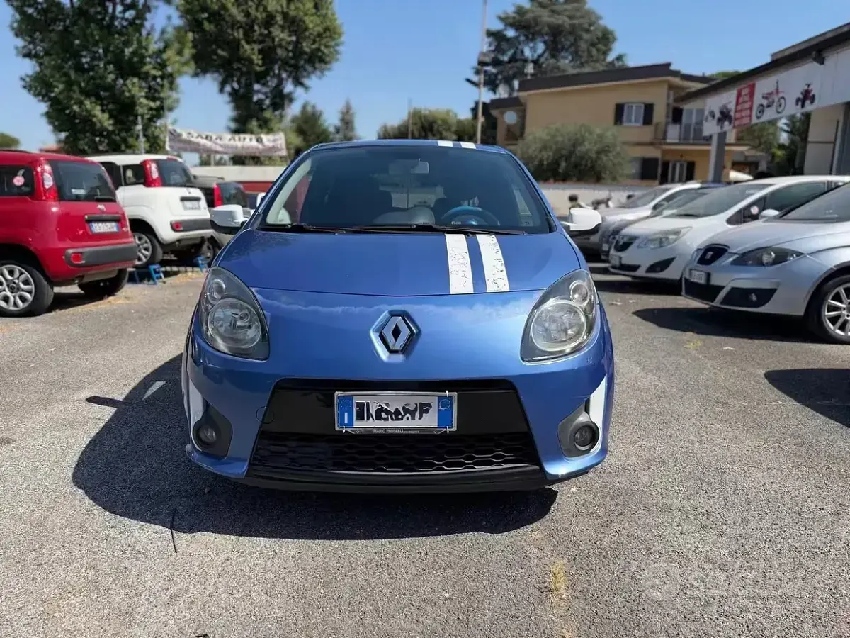 Usata Renault Twingo 101 CV (74 kW) 2011 Bluazzurro Utilitaria