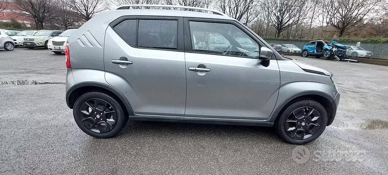 Usata Suzuki Ignis 89 CV (65 kW) 2018 Grigio SUV