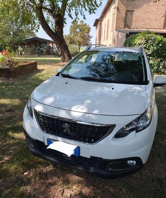 Usata Peugeot 2008 Allure 82 CV (60 kW) 2018 SUV