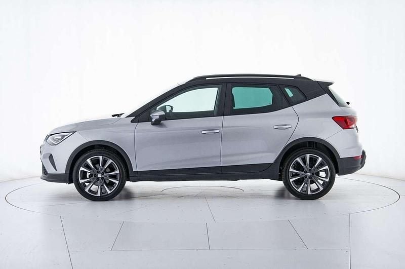 Usata Seat Arona Black Edition 95 CV (69 kW) 2024 Argento SUV