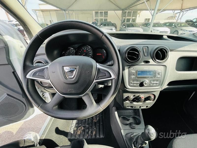 Usata Dacia Dokker 75 CV (55 kW) 2016 Bianco Monovolume
