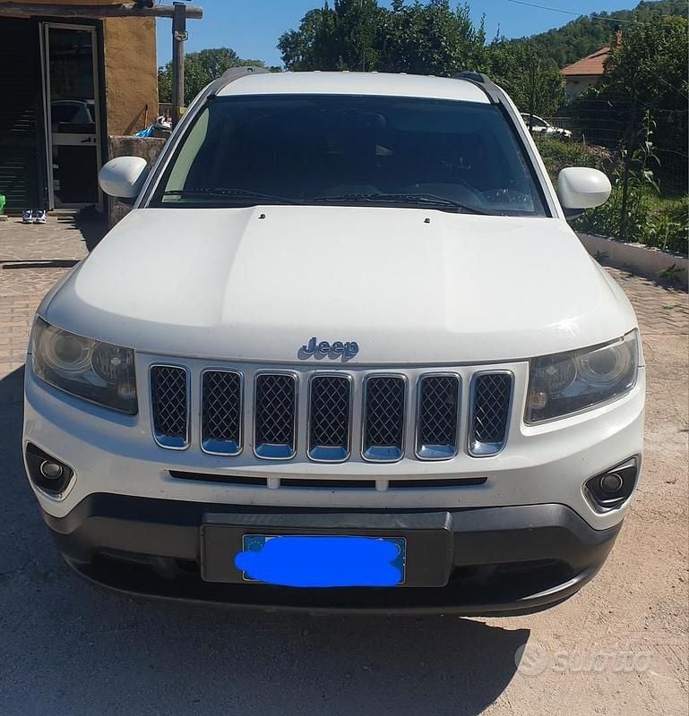 Occasion Jeep Compass Limited 136 ch (100 kW) 2014 Blanc SUV