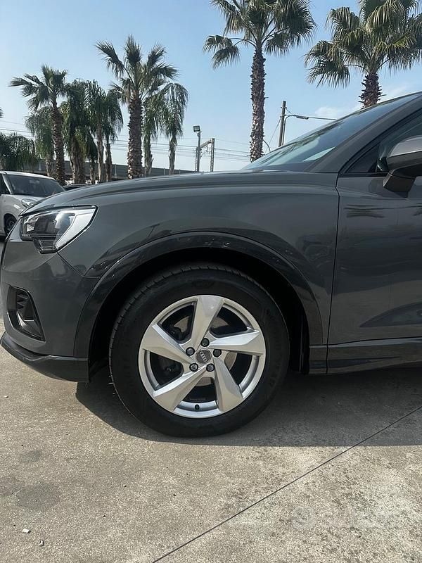 Usata Audi Q3 149 CV (109 kW) 2020 Grigio SUV