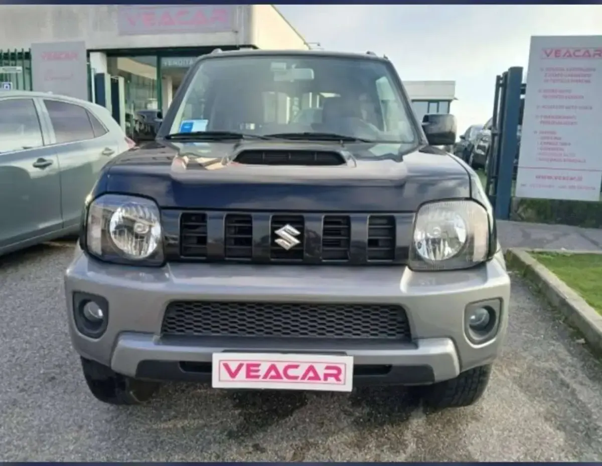 Usata Suzuki Jimny 86 CV (63 kW) 2018 Nero SUV