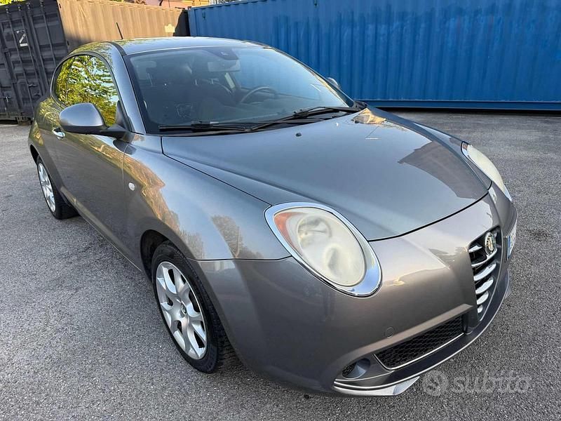Usata Alfa Romeo MiTo Distinctive 78 CV (57 kW) 2010 Grigio Utilitaria