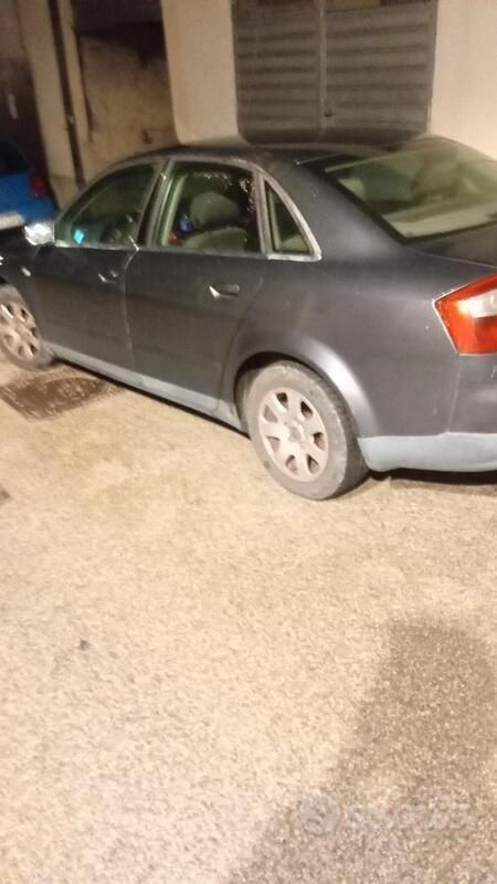 Usata Audi A4 2003 Grigio
