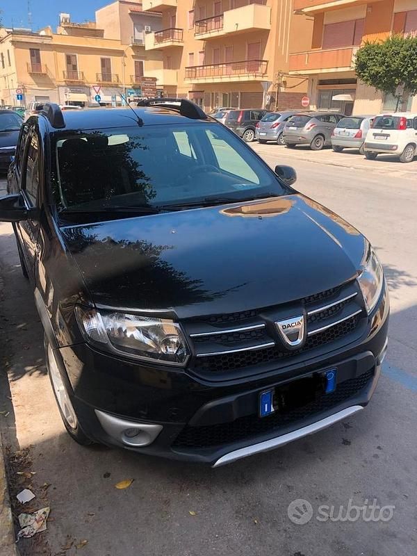 Usata Dacia Sandero Stepway 2015 Nero Utilitaria