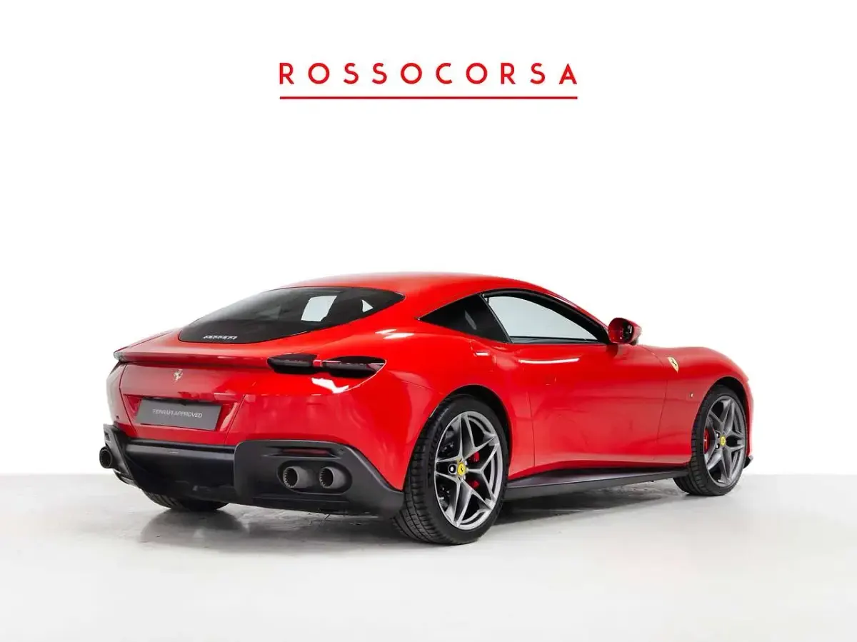 Usata Ferrari Roma 620 CV (456 kW) 2021 Rosso corsa Coupé