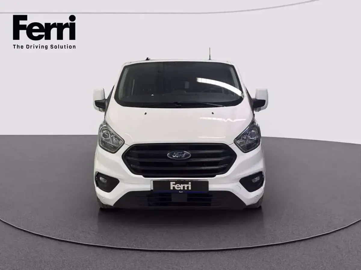 Usata Ford Transit Custom Trend 131 CV (96 kW) 2021 Bianco frozen Furgone