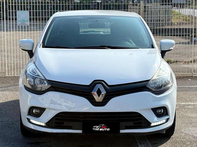 Usata Renault Clio IV 88 CV (64 kW) 2017 Bianco Furgone