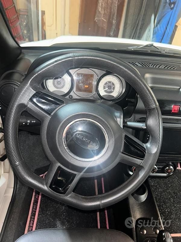 Bianco Usata 2018 Microcar Dué Due volumi | 6900 € - Immagine 1/4