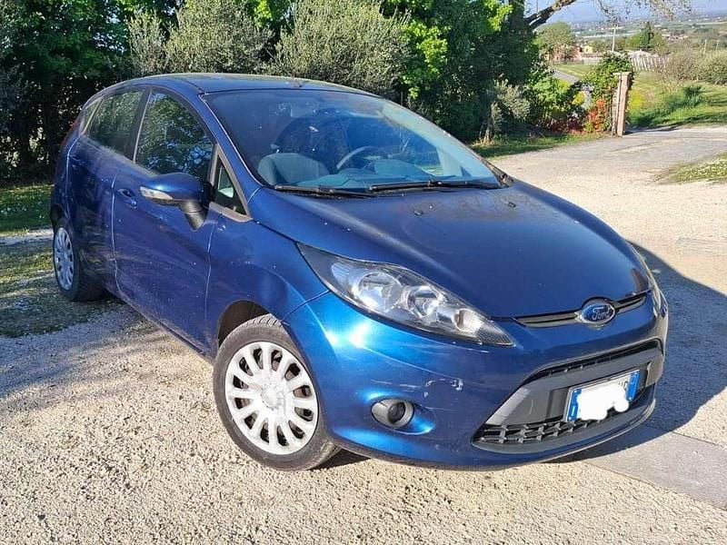 Usata Ford Fiesta 68 CV (50 kW) 2009 Blu/azzurro Utilitaria