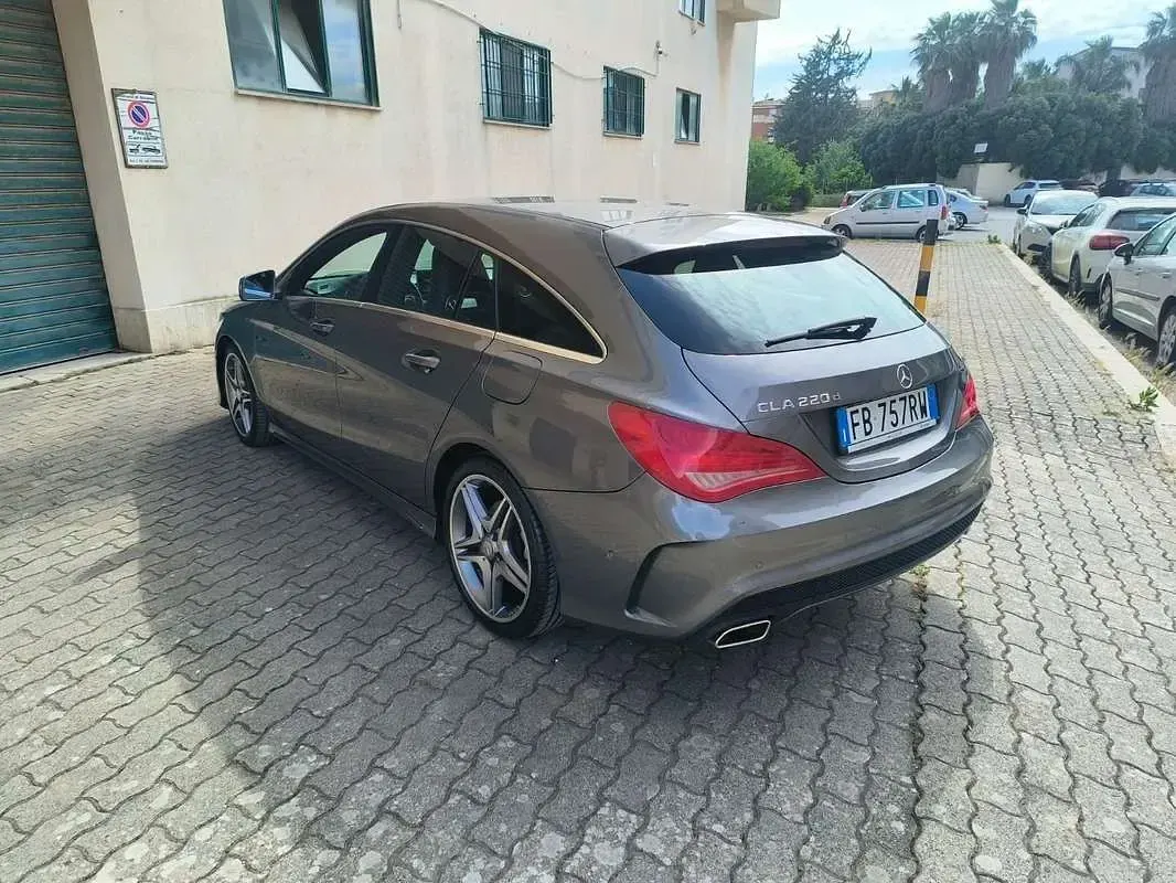 Usata Mercedes CLA220 Shooting Brake AMG 177 CV (130 kW) 2015 Station wagon