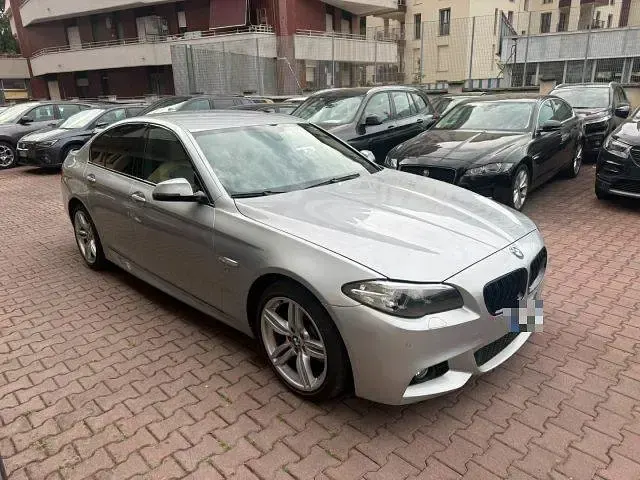 Usata BMW 520 M Sport 190 CV (139 kW) 2017 Argento Berlina