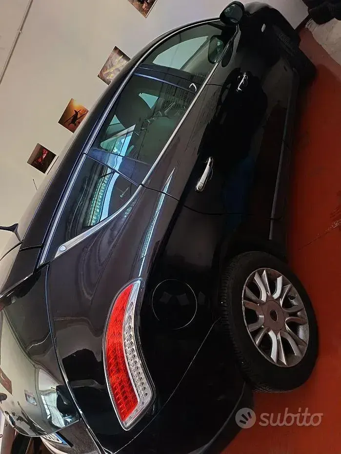 Usata Lancia Delta 2011 Nero Utilitaria