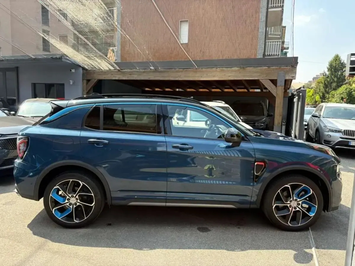 Usata Lynk & Co 01 179 CV (131 kW) 2022 Blu SUV