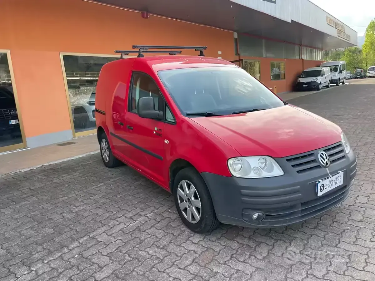 Occasion VW Caddy 105 ch (77 kW) 2010 Rouge Monospace