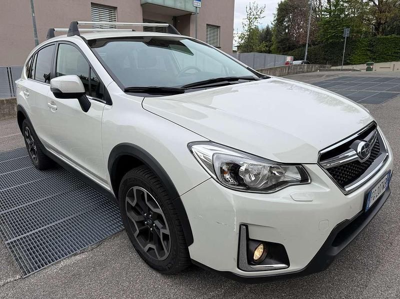 Usata Subaru XV 147 CV (108 kW) 2016 Bianco SUV