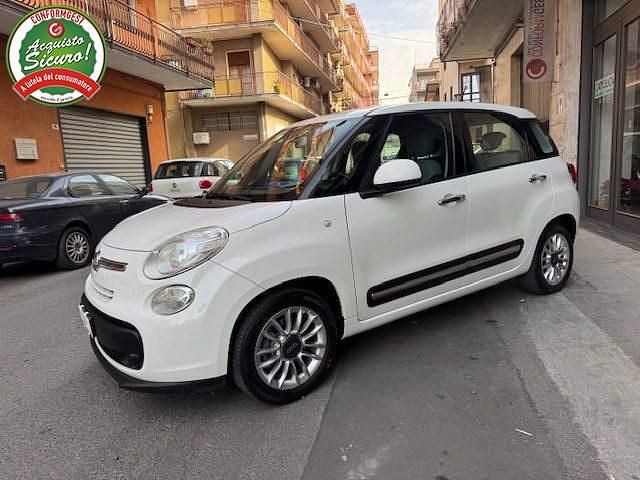Usata Fiat 500L Lounge 95 CV (69 kW) 2016 Bianco Monovolume