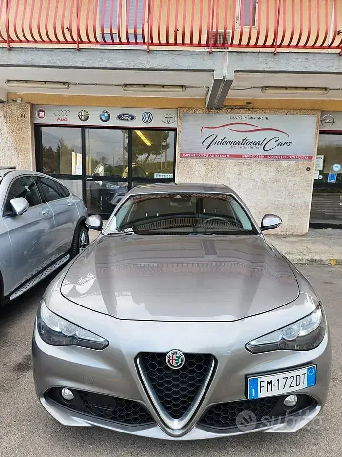 Brugt Alfa Romeo Giulia 150 HK (110 kW) 2017 Grå Sedan