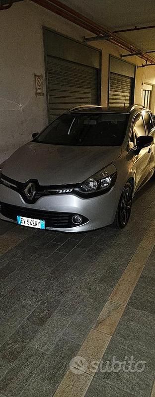 Usata Renault Clio GrandTour 75 CV (55 kW) 2015 Grigio Station wagon