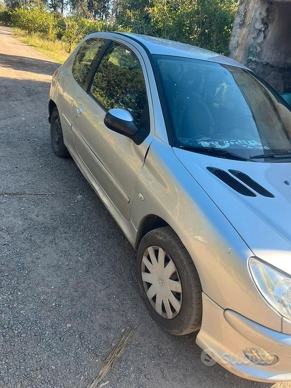 Usata Peugeot 206 68 CV (50 kW) 2006 Grigio Berlina
