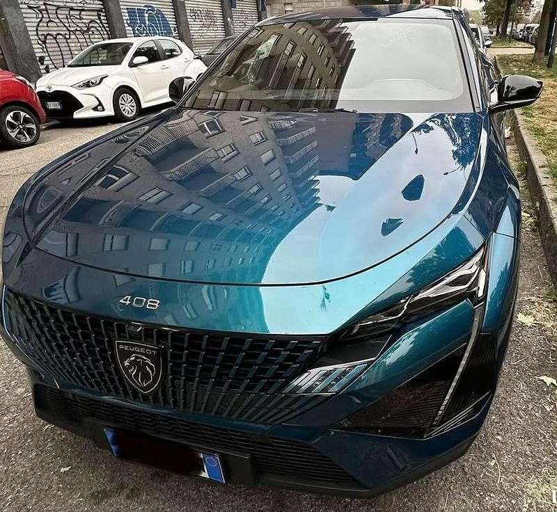 Usata Peugeot 408 GT 131 CV (96 kW) 2023 Berlina