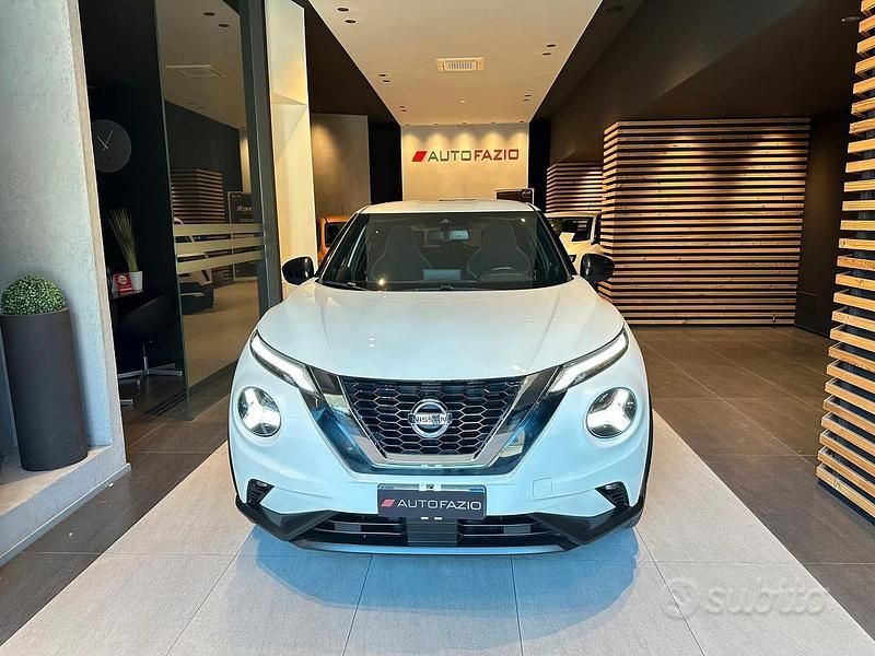Usata Nissan Juke N-Connecta 117 CV (86 kW) 2021 Bianco SUV