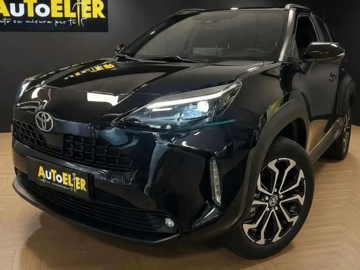 Nuova Toyota Yaris Cross Trend 116 CV (85 kW) 2026 Nero SUV