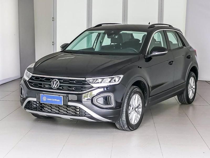Usata VW T-Roc Life 116 CV (85 kW) 2025 Deep black perlato SUV