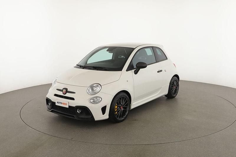 Usata Abarth 695 179 CV (131 kW) 2023 Bianco Utilitaria