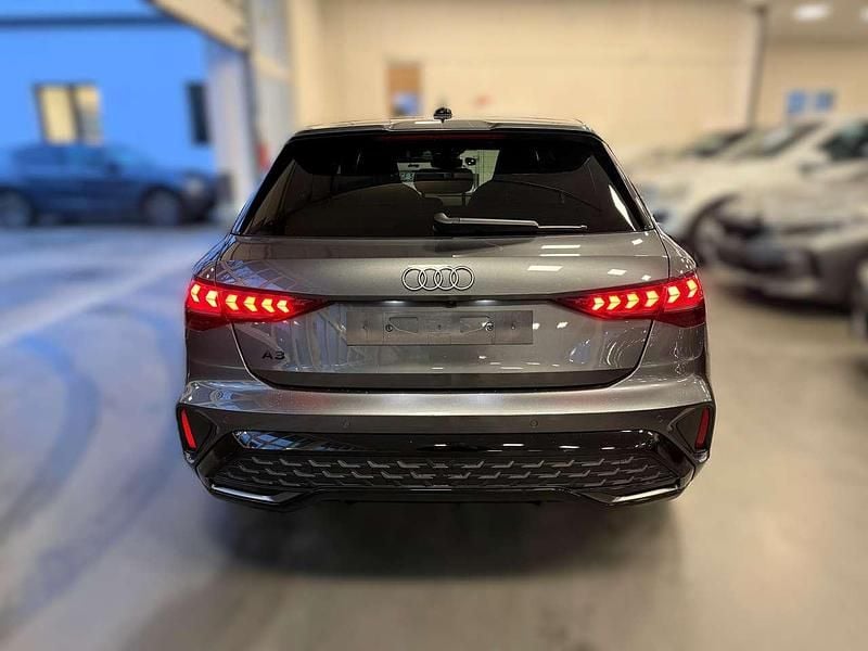 Usata Audi A3 S-Line 150 CV (110 kW) 2025 Daytona Berlina