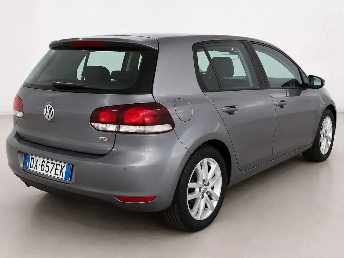 Usata VW Golf VI Highline 122 CV (89 kW) 2009 Grigio Utilitaria