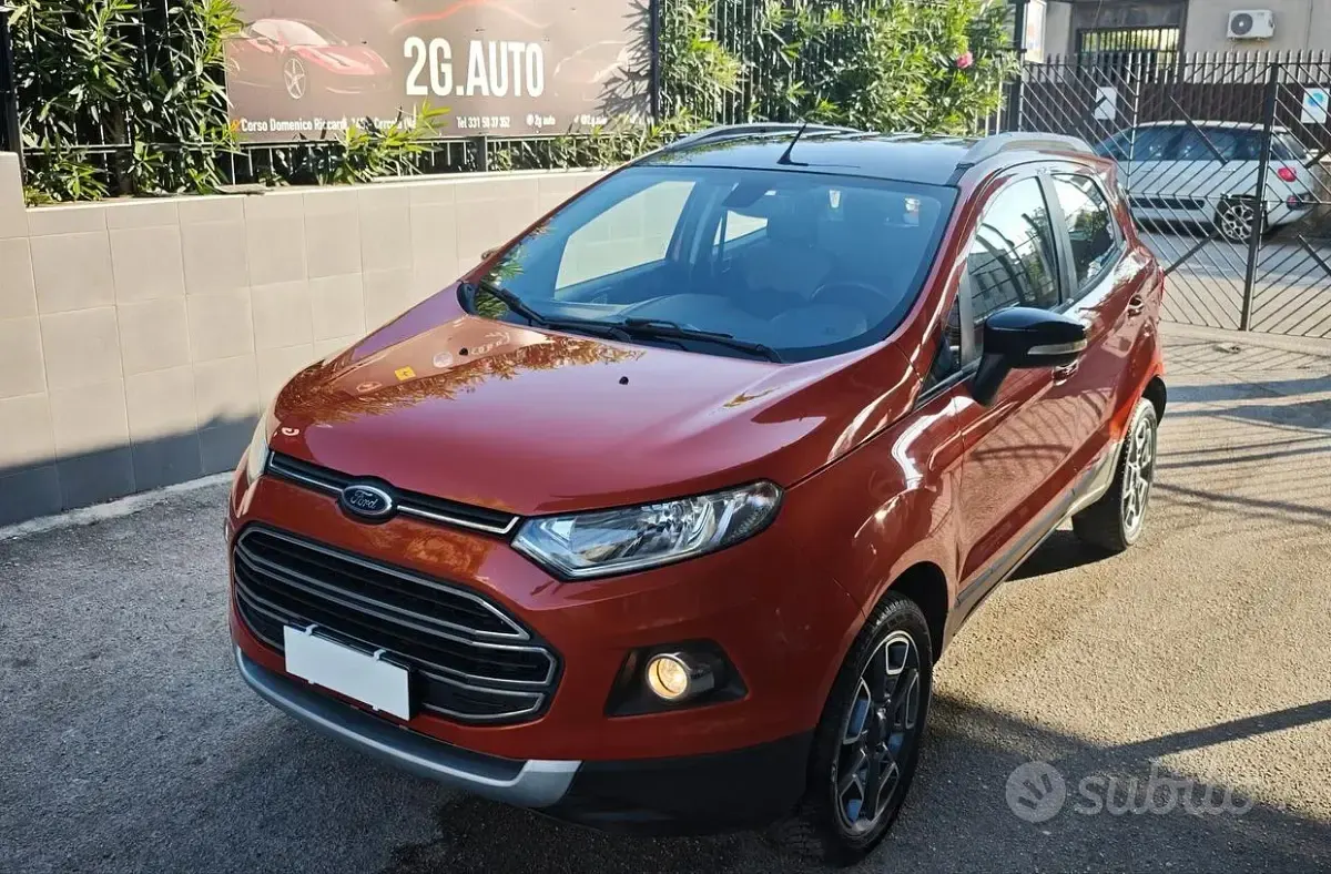 Usata Ford Ecosport 90 CV (66 kW) 2014 Arancione SUV
