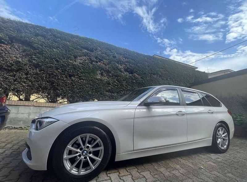 Usata BMW 318 150 CV (110 kW) 2017 Station wagon