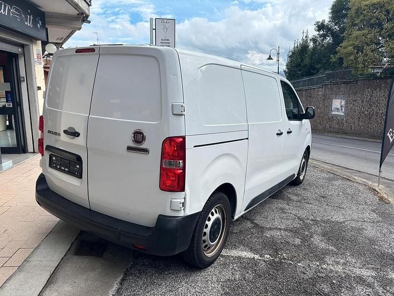Usata Fiat Scudo Business 120 CV (88 kW) 2022 Bianco Furgone