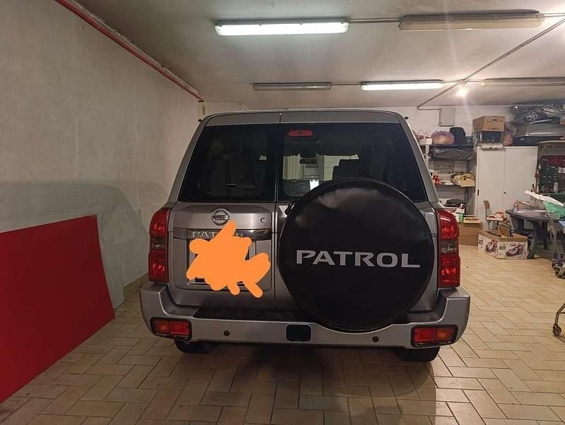 Usata Nissan Patrol 160 CV (117 kW) 2006 SUV