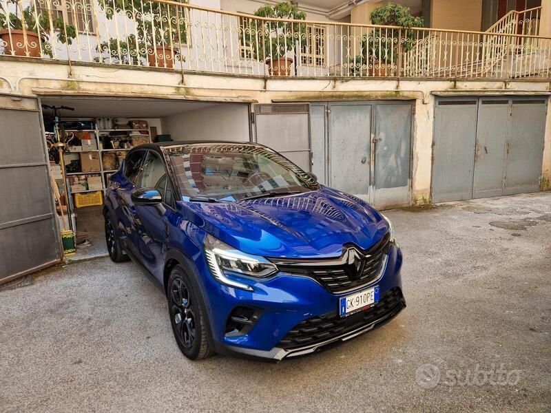 Usata Renault Captur 145 CV (106 kW) 2022 SUV