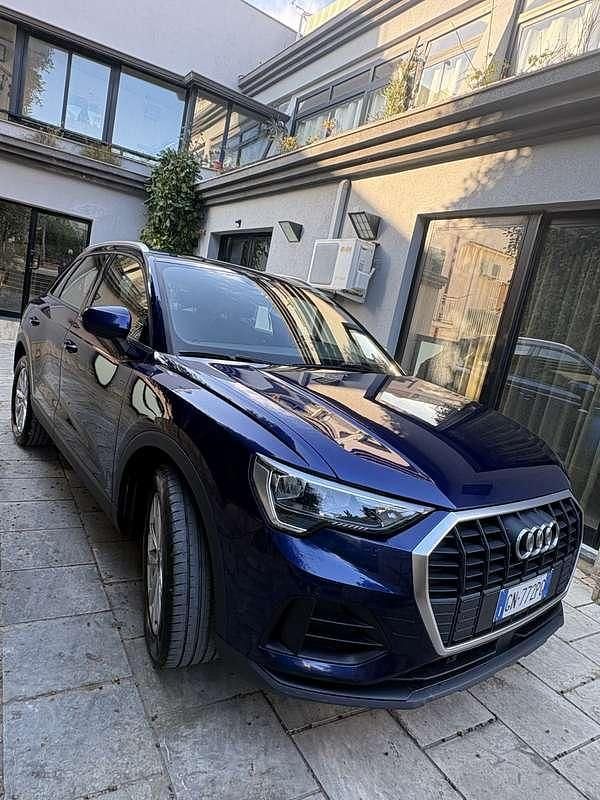 Usata Audi Q3 Business 150 CV (110 kW) 2021 Blu/azzurro SUV