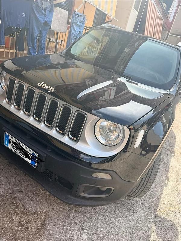 Usata Jeep Renegade Limited 120 CV (88 kW) 2017 Nero SUV