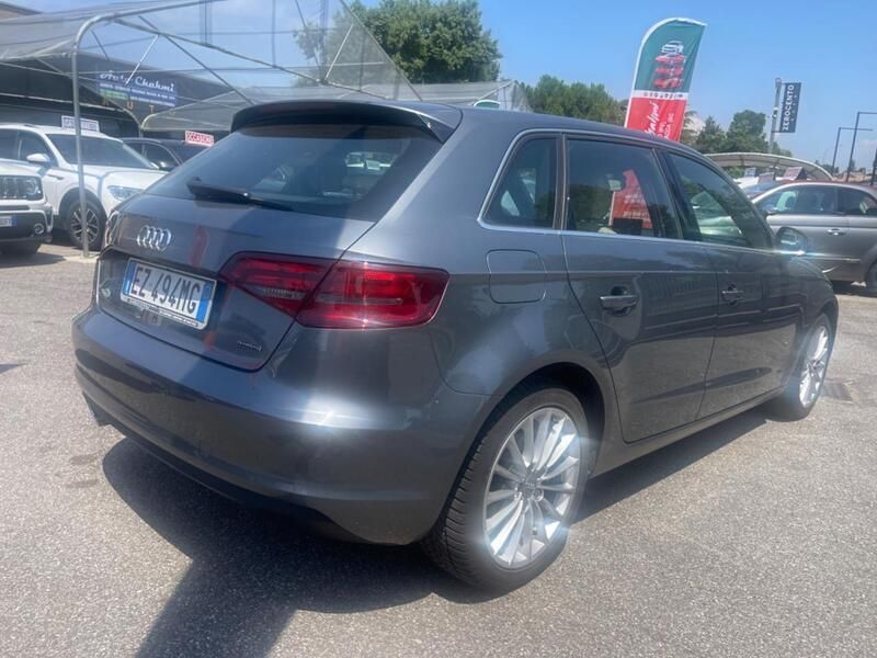 Usata Audi A3 Attraction 184 CV (135 kW) 2015 Grigio Berlina