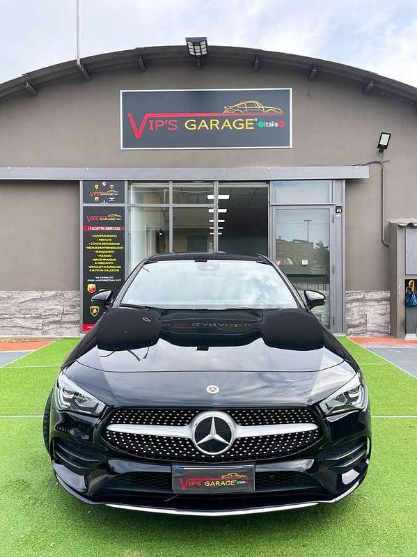 Usata Mercedes CLA200 150 CV (110 kW) 2023 Nero Coupé